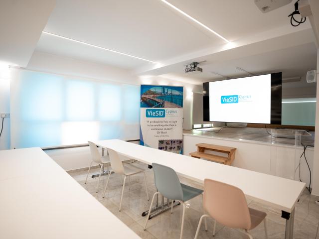 Advanced Prosthodontics therapy course Image 7